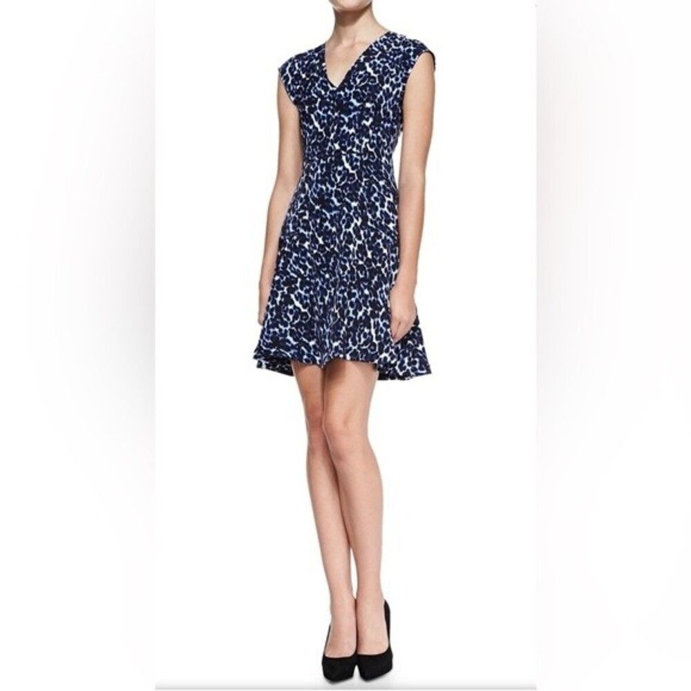 Rebecca Taylor Lynx-Print Flared V-Neck Mini Dress.Cap sleeve sheath. Size 10